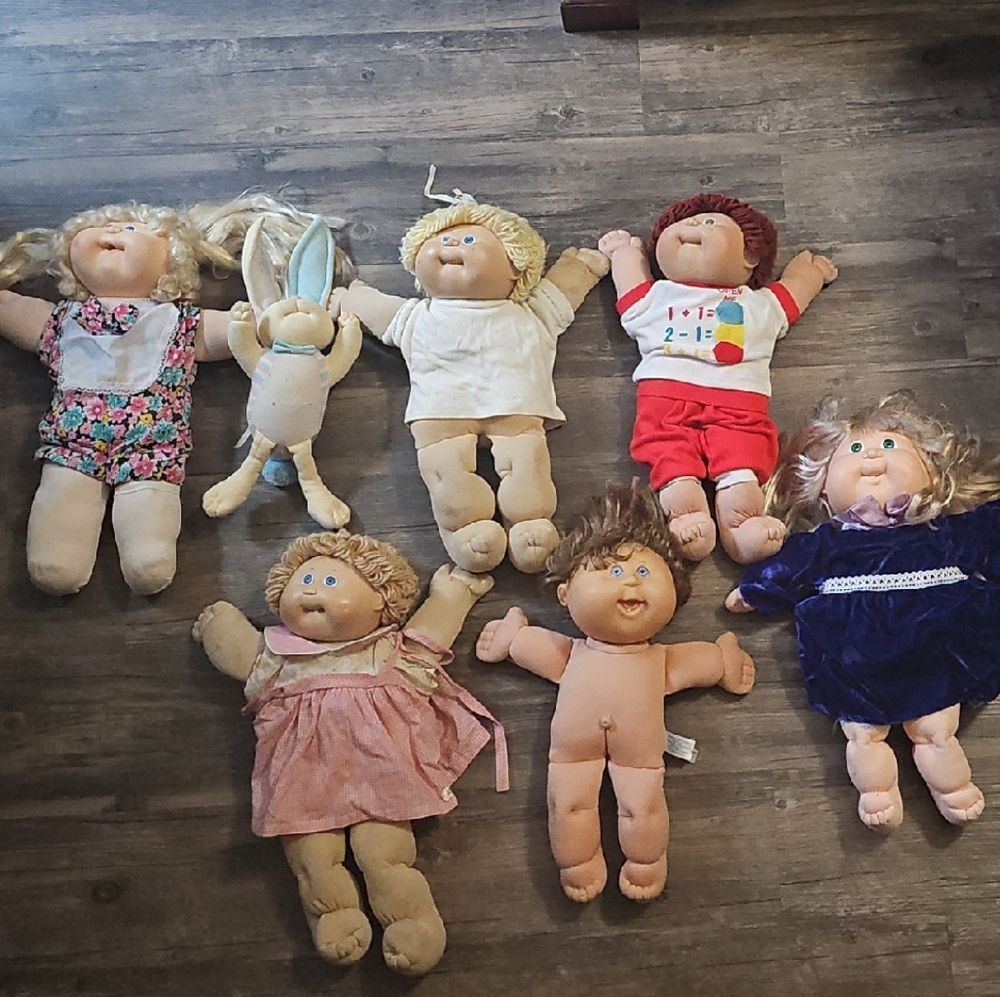 Vintage Cabbage Patch Kids Dolls Lot